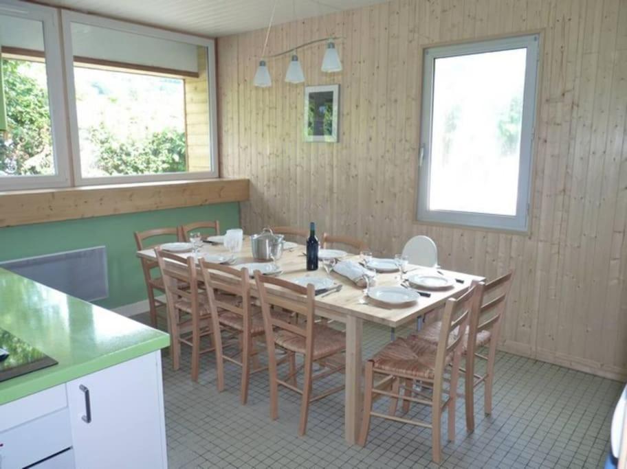 Maison Lumineuse Et Spacieuse Avec Terrain La Bourboule Exterior foto
